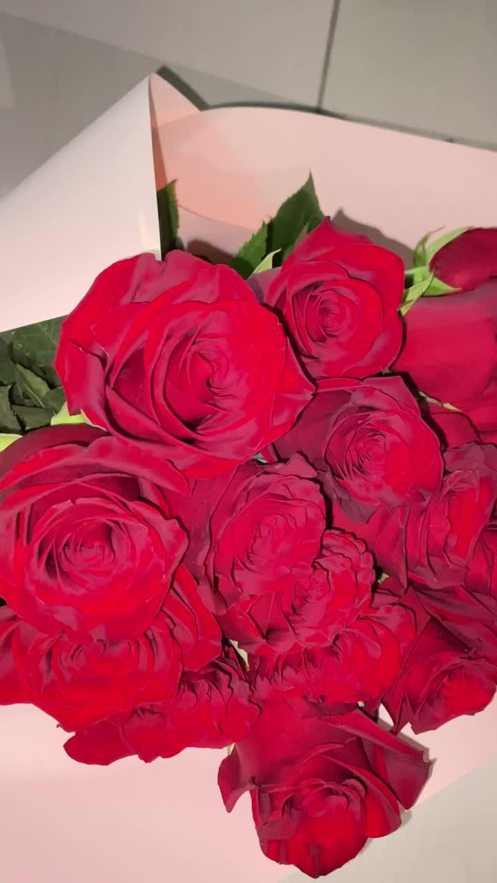 Cloud Island Nest workshop space where corporate flower arrangements are designed and prepared for business delivery